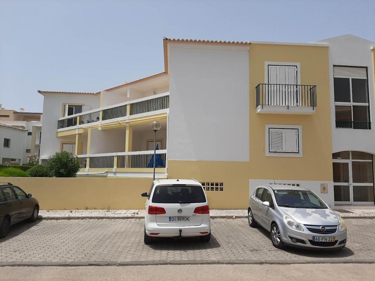 Mjalvor - Apº Em Condominio Com Piscina Bagian luar foto